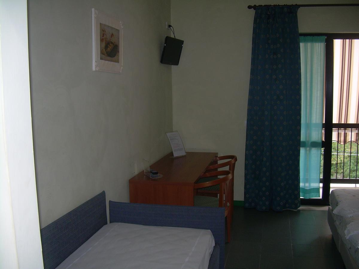 Hotel River Civitella Roveto Exterior photo