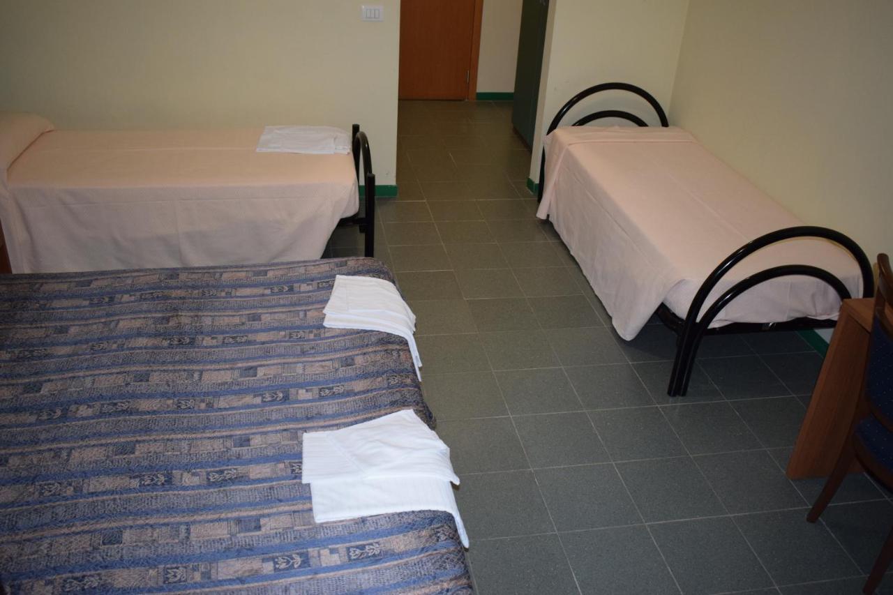Hotel River Civitella Roveto Exterior photo