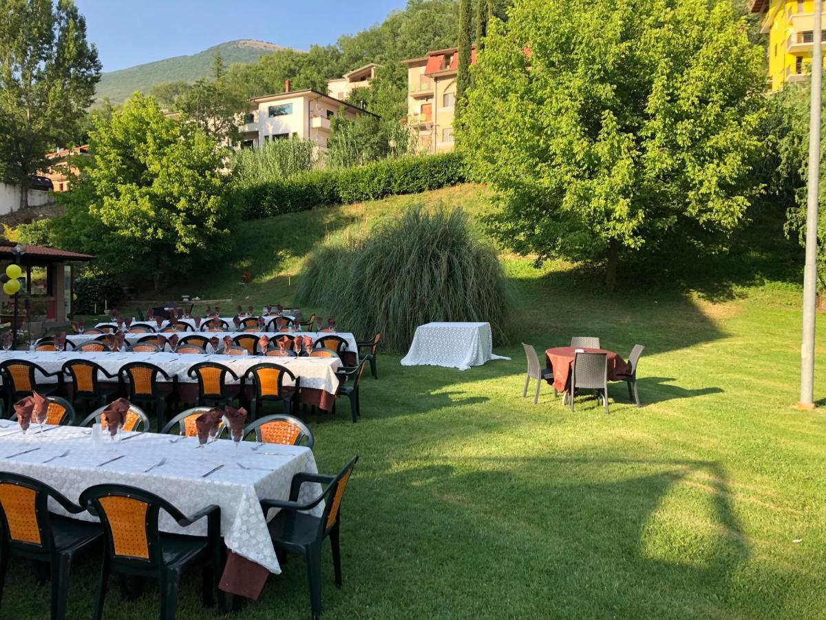 Hotel River Civitella Roveto Exterior photo